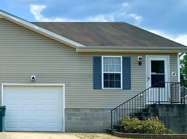 104 Maureen Dr APT B, Clarksville, TN 37043