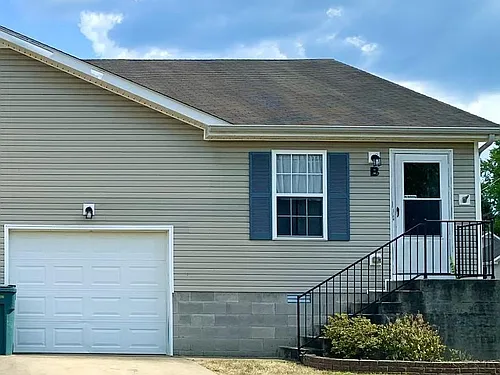 104 Maureen Dr #B Photo 1
