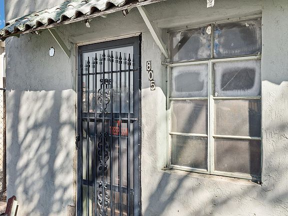 5th image of 805 Bellamah Ave NW
