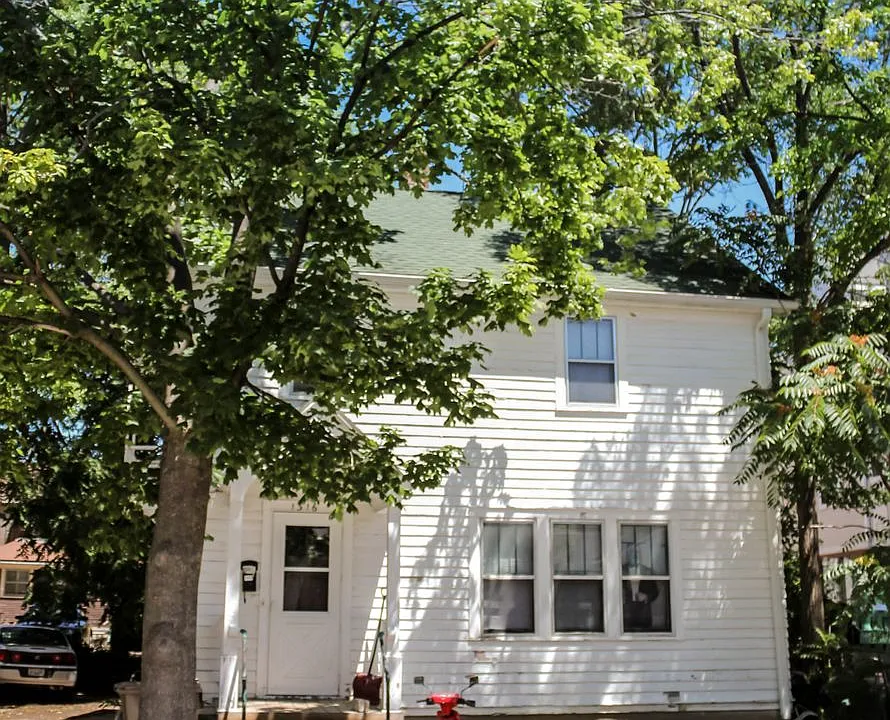 1316 Randall Ct