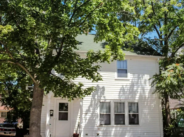 1316 Randall Ct, Madison, WI 53715