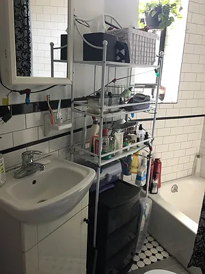 Rented by Bedford 6 Real Estate | media 25