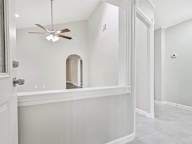 5220 Krueger Dr — Photo 21
