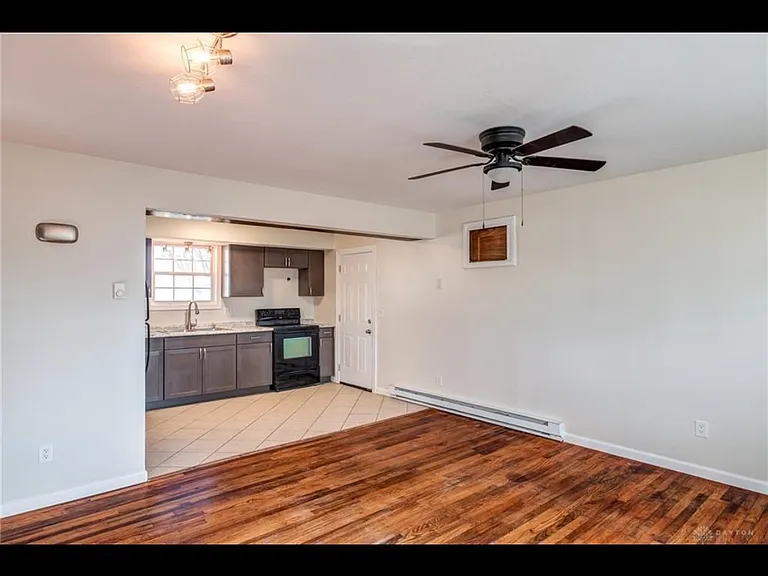1728 Wilbur Ave #1728 — Photo 4