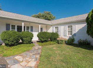 7316 Rectors Ln, Marshall, VA 20115