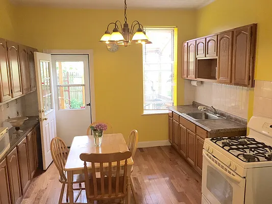 Rented by Ridgewood Realty Group | media 3