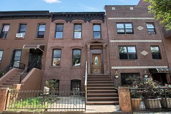 1st image of 322 Quincy St