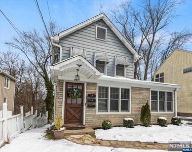 82 Yesler Way, Hillsdale, NJ, 07642