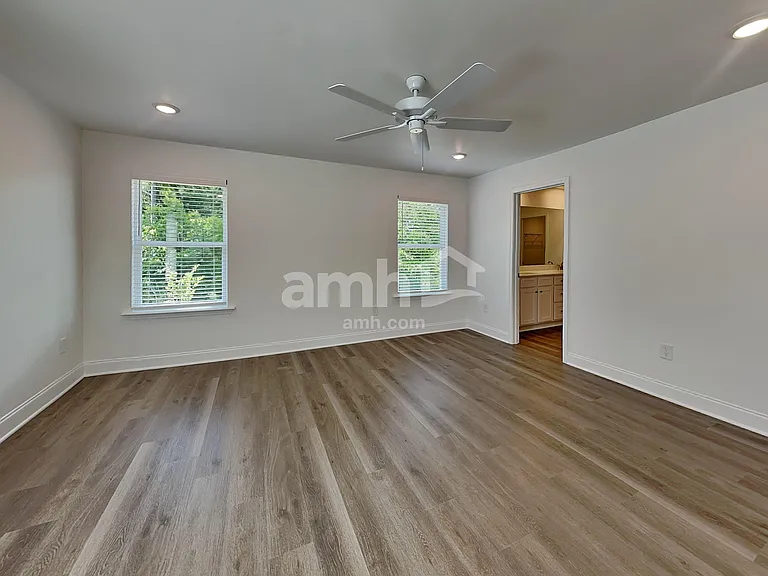 1628 Aquamarine Dr — Photo 10