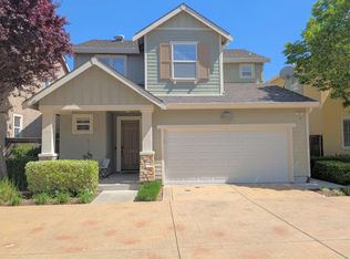 240 Soaring Hawk Lane, Sacramento, CA
