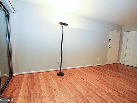 3rd image of 3320 Woodburn Village Dr APT 34