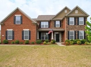228 Rock Castle Dr, Lebanon, TN 37087