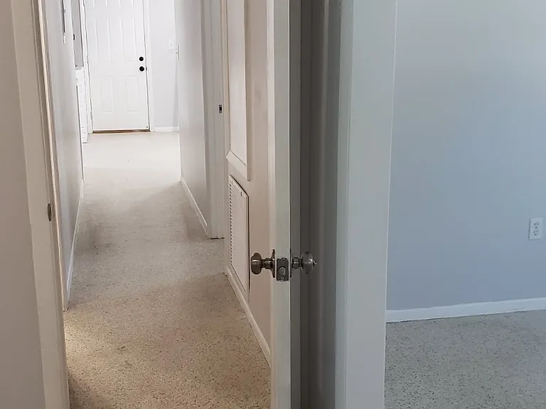 224 W Highland St — Photo 15