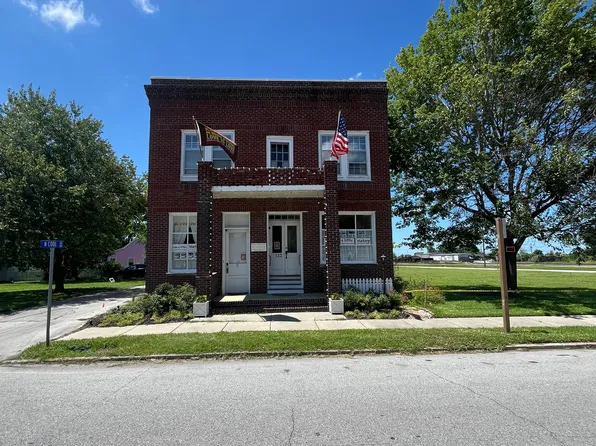 512 Queen St #B, New Bern, NC 28560