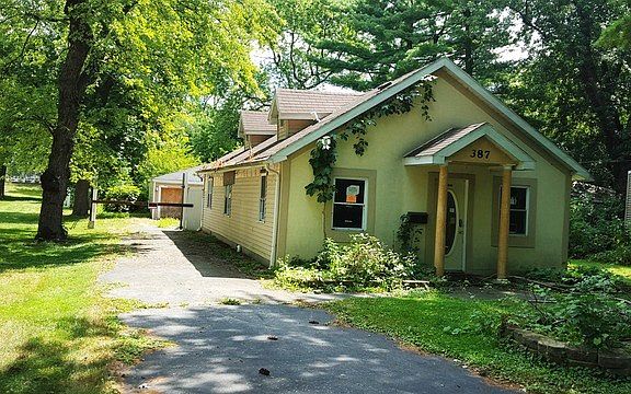 3rd image of 387 Grove St