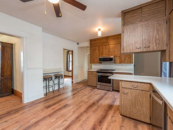 4th image of 3002 Enoch Ave