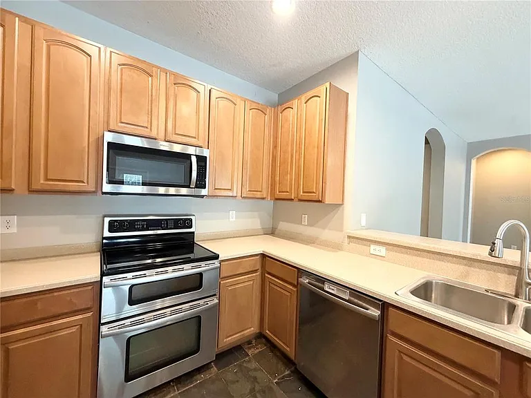 804 Coade Stone Dr — Photo 8