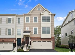 210 Skylar Ln, Chesterbrook, PA 19087