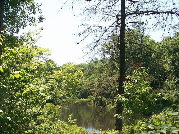4th image of 10213 Highway 90
