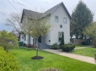 2150 Rice Ave, Lake City, PA 16423