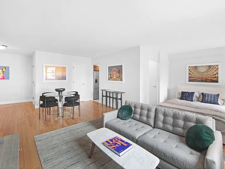 141 E 33rd St #11H — Photo 5