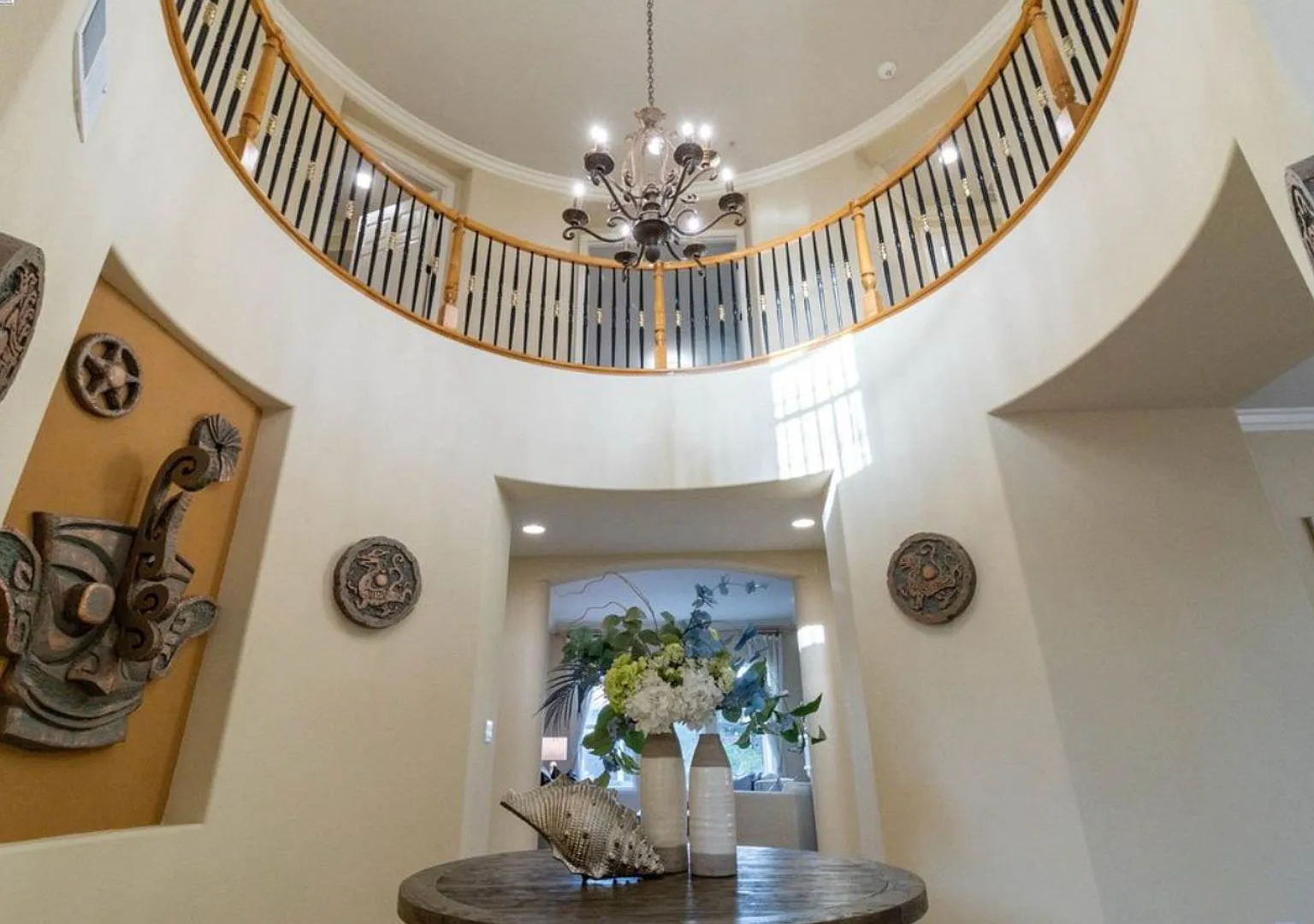 Pleasanton Ridge 5 bed/5 bath, Solar, Amenities, Great Schools, small dog OK — Photo 4