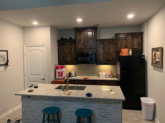 3rd image of 1228 Livorno Dr
