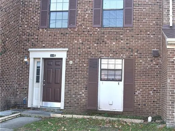 304 Circuit Ln Unit B, Newport News, VA 23608