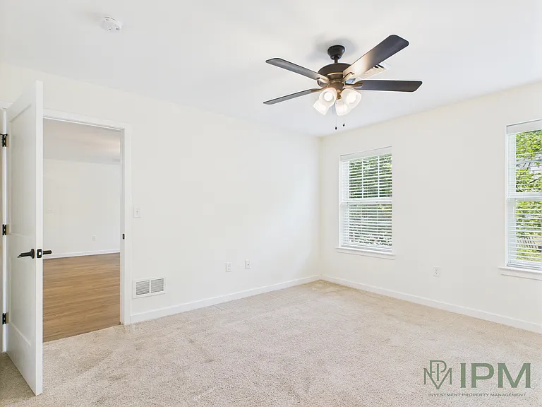 2572 Emma Ln — Photo 9