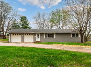 2545 Shaw Rd, Zanesville, OH 43701