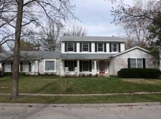 1818 Brittania Ct, Chesterfield, MO 63017
