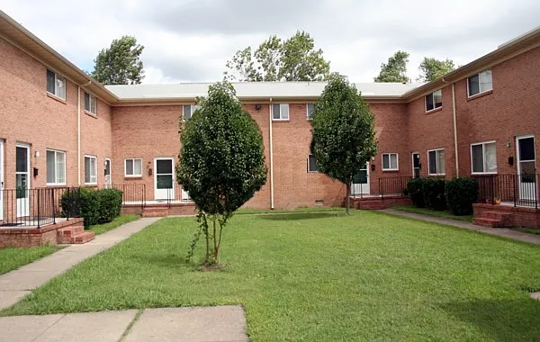 Hilmar Apartments