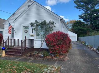 813 Saint Clair Ave, Erie, PA 16505