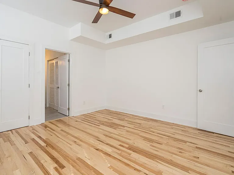 4816 Chester Ave #A109 — Photo 5