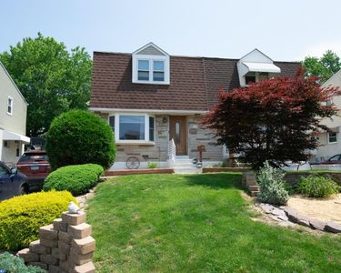 1343 Langley St, Marcus Hook, PA, 19061