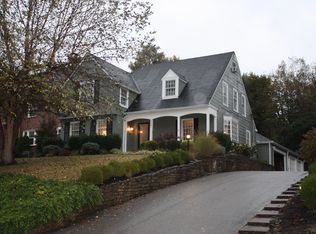 2227 Valley Vista Rd, Louisville, KY 40205