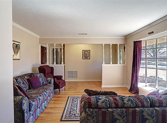 5th image of 1311 Alto Dr