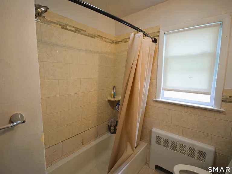 765 Birmingham St — Photo 13