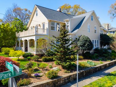 229 Woodburn Rd, Raleigh, NC, 27605