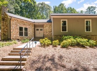 761 White Oaks Rd, Mooresville, NC 28115