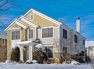 2100 Thistle Rd, Glenview, IL 60026