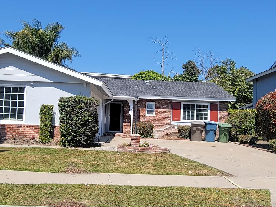 1st image of 244 College Park Dr