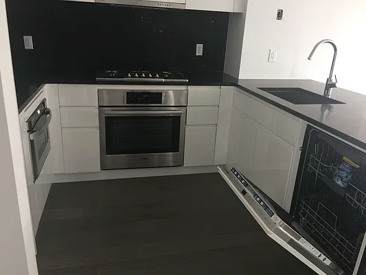 Rented by Eastern Wealth Realty Inc | media 5