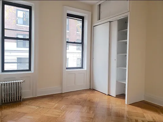 Rented by City Connections Realty | media 5