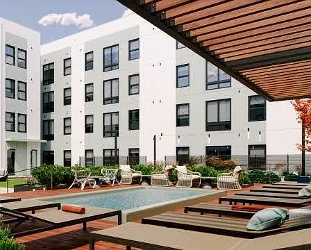 1 bed, 750 sqft, $1,159 — Photo 4