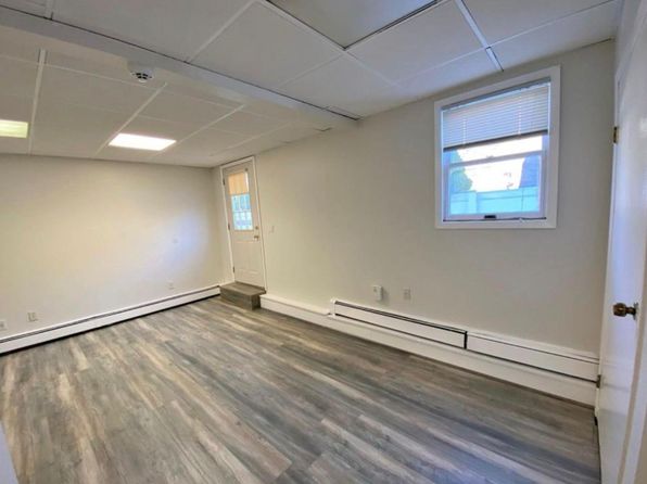 (undisclosed Address)