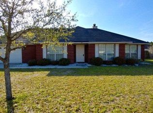 121 Westchester Ln, Hinesville, GA 31313