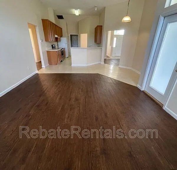 5009 Grand Lakes Dr S — Photo 12