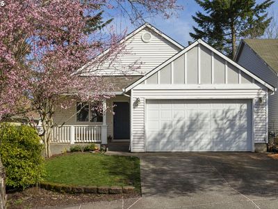 38909 Cascadia Village Dr, Sandy, OR, 97055