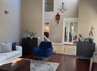 2 Lido Cir, Redwood City, CA 94065